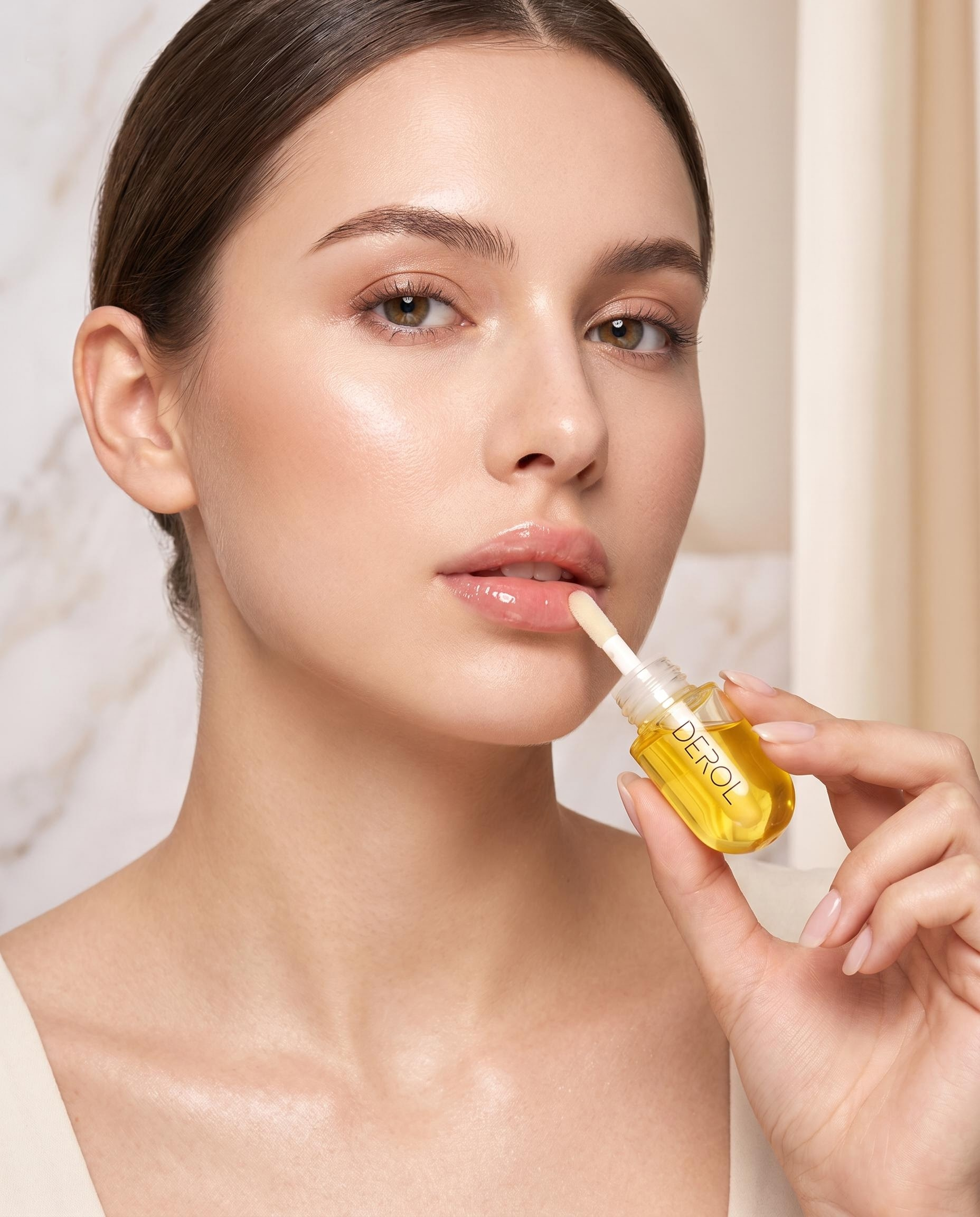Lip Plumper DEROL – Labios Más Jugosos en Segundos